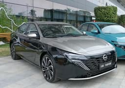 Не Teana, а какой-то Rolls-Royce. В Китае представлен Nissan Teana S380 Master Edition: двухцветный кузов, топовое оснащение и передовые технологии — 162 тыс. юаней (1,8 млн рублей)